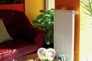 KORAD radiator Klasik Ventil Kompakt 22VKP 600 x 1600 x 100 mm pravý, 2717 W (75/65°C), bílý